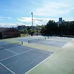 First Hill Studio W Gym Roof 90 Walk Score Sea-148