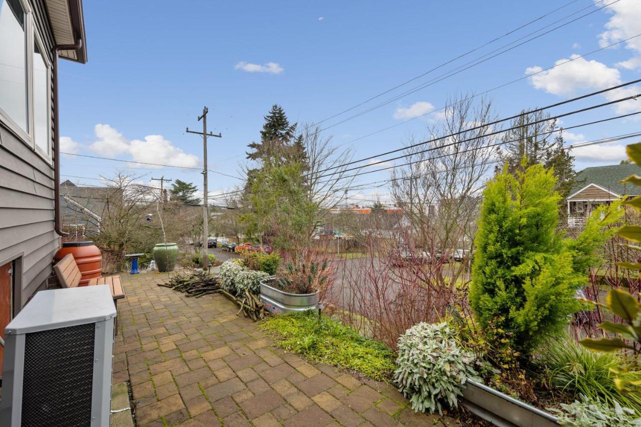 Calm Oasis Near Capitol Hill Downtown And First Hill