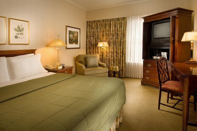 Hotel Mayflower Park