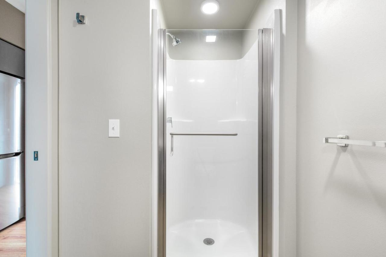S Union W Wd Storage Sea-74 *