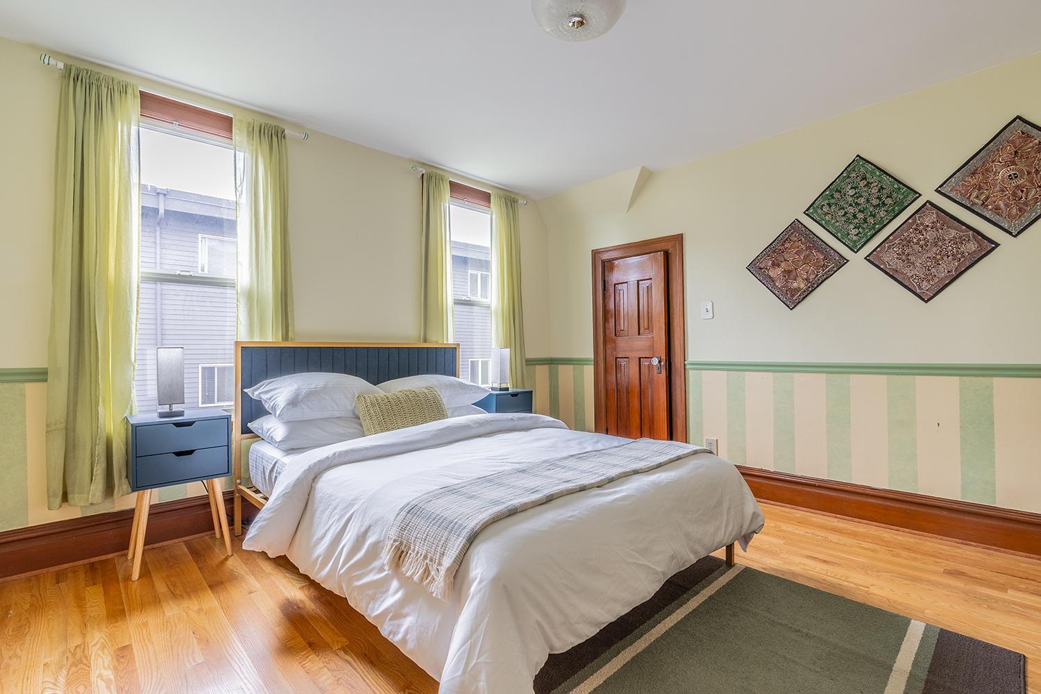 Charming Capitol Hill Craftsman Holiday home Seattle