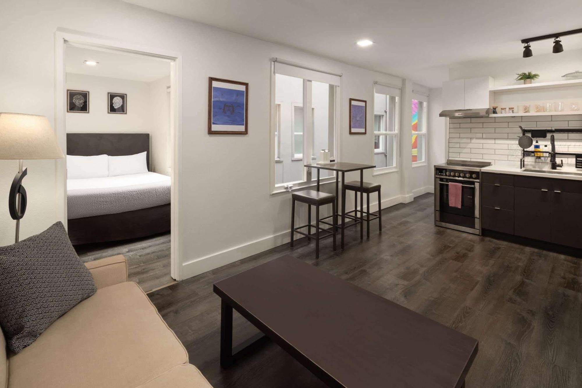 Reside Downtown, A Wyndham