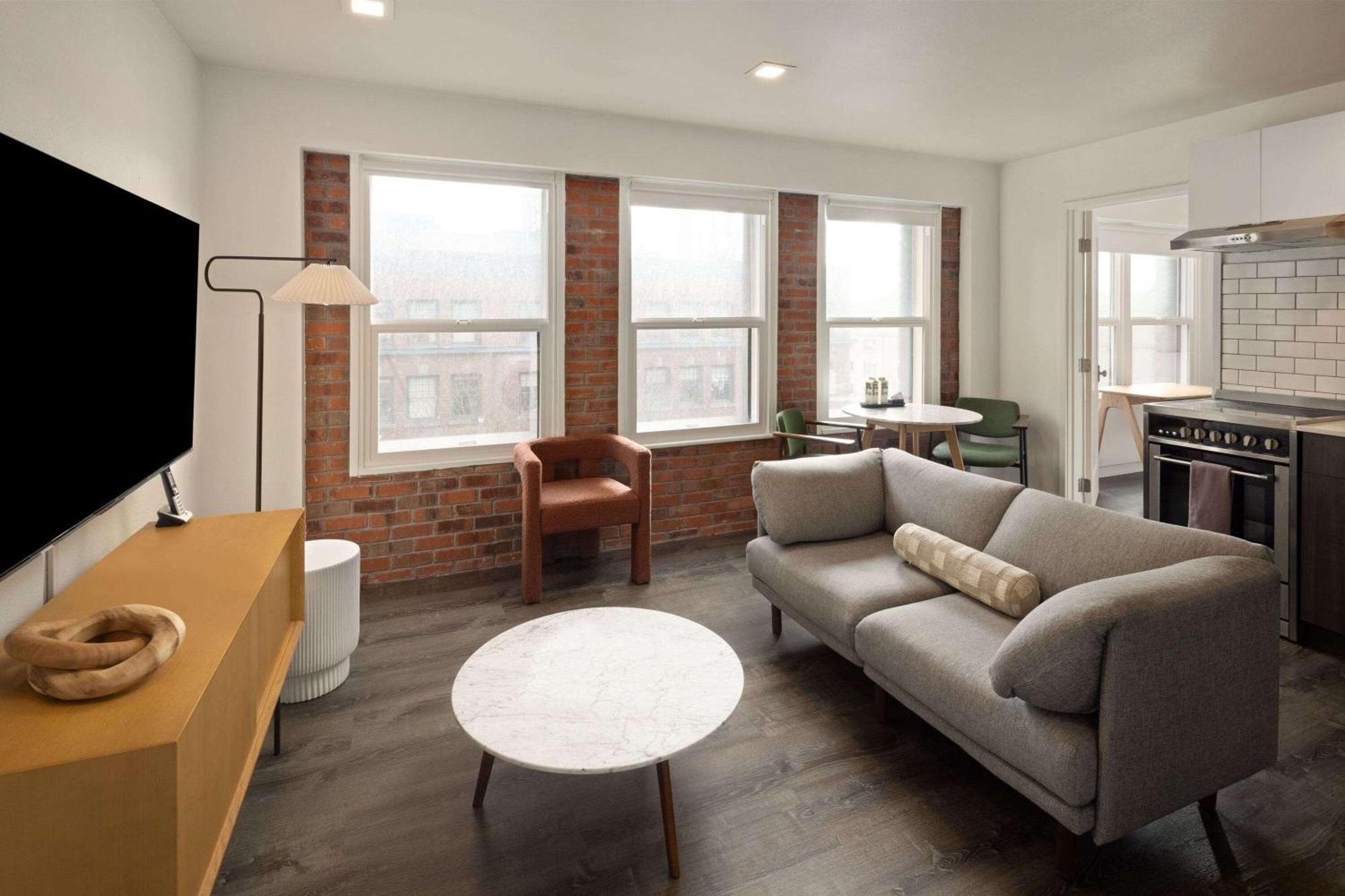 Hotel Reside Downtown, A Wyndham Seattle