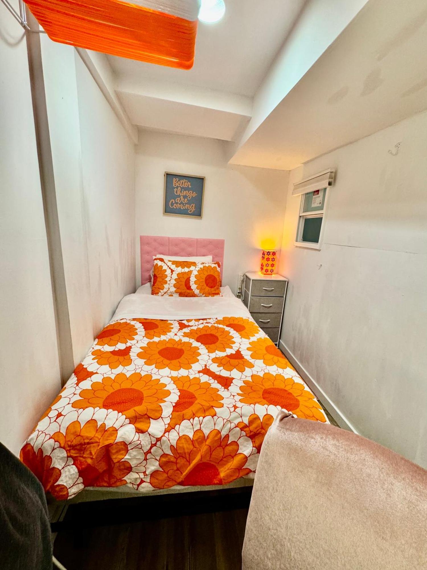 Private On The 1st Floor With Shared Bathroom Near Airport And Downtown Seattte * Seattle