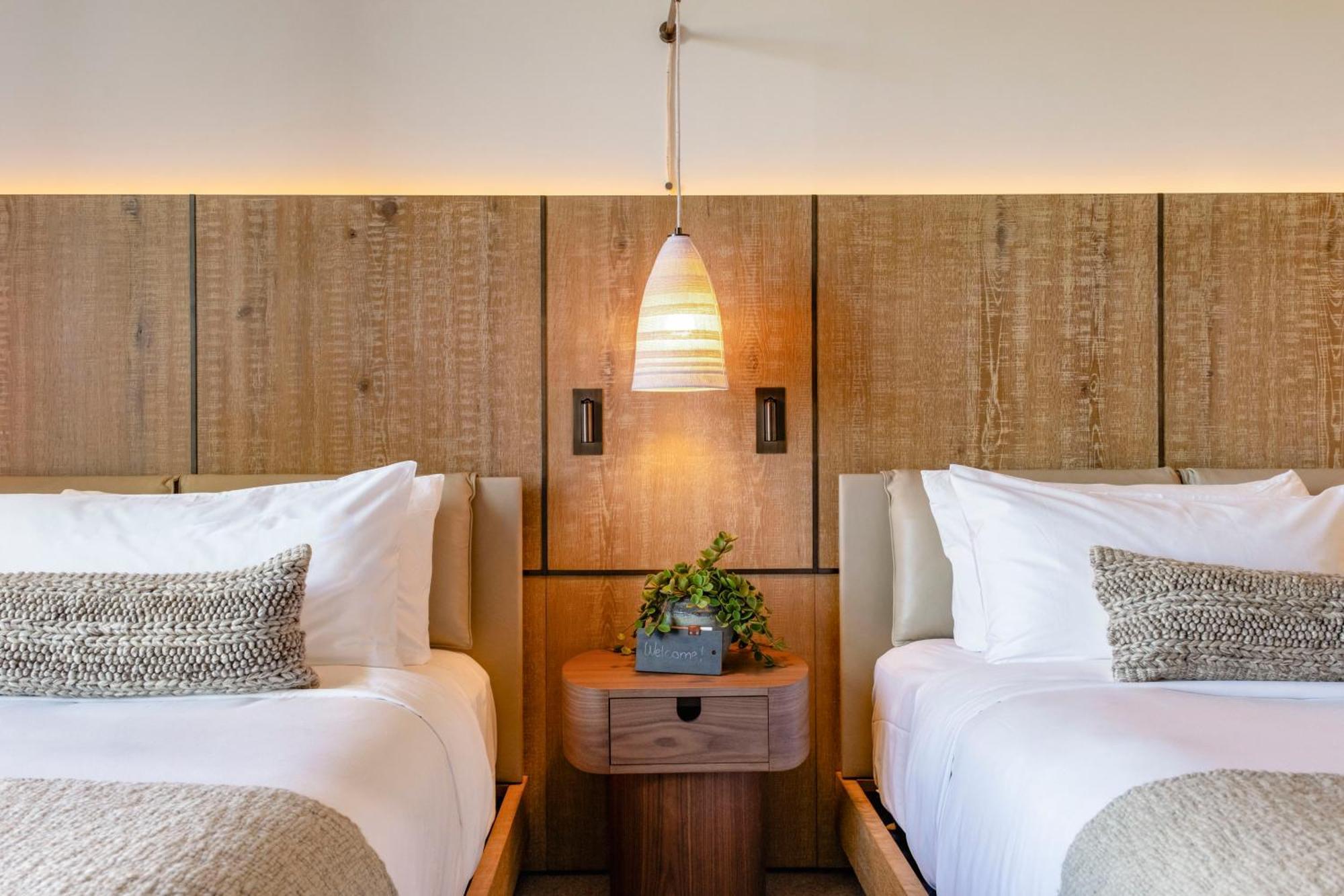 Hotel 1