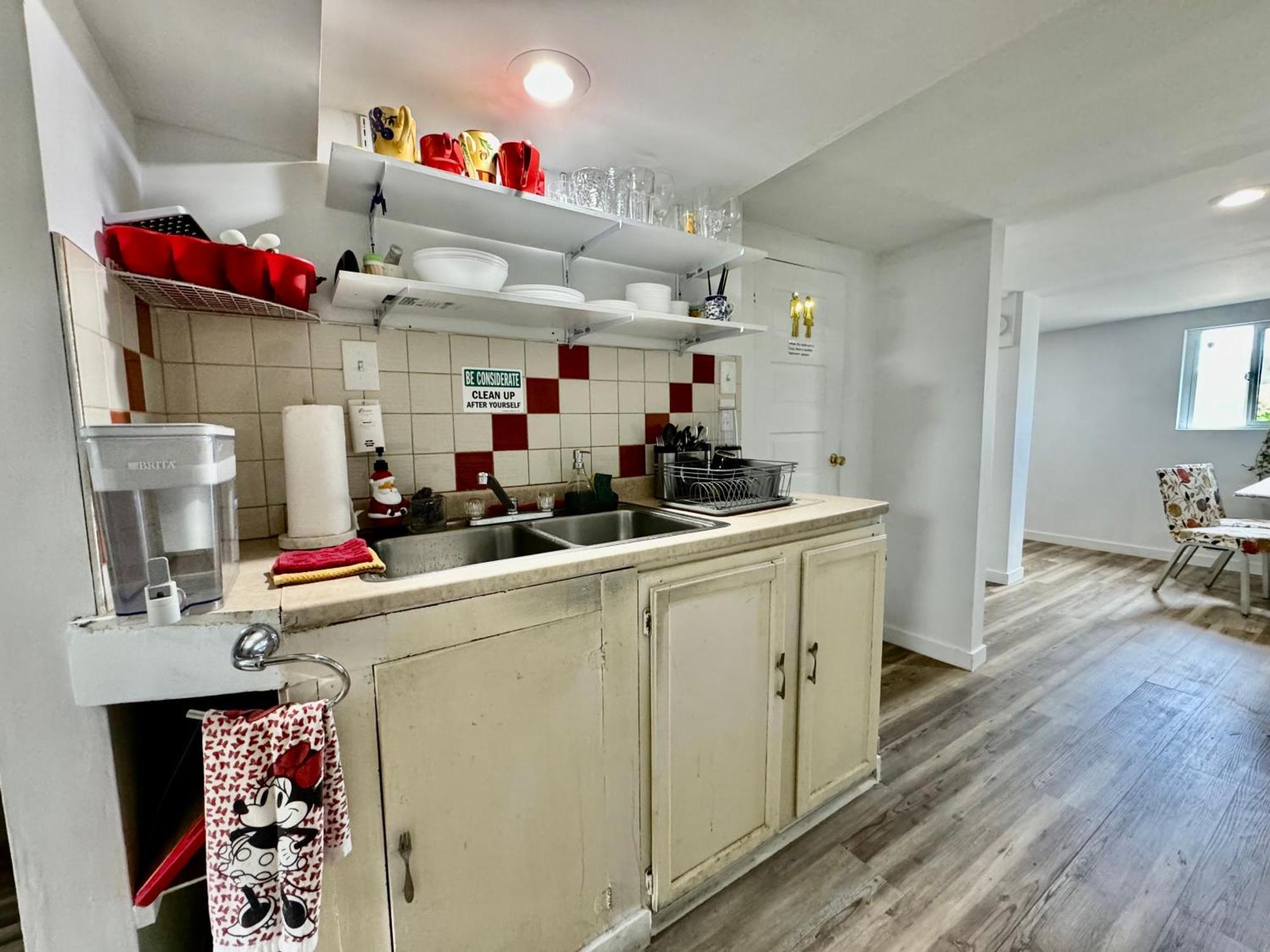 Private On The 1st Floor With Shared Bathroom Near Airport And Downtown Seattte Seattle