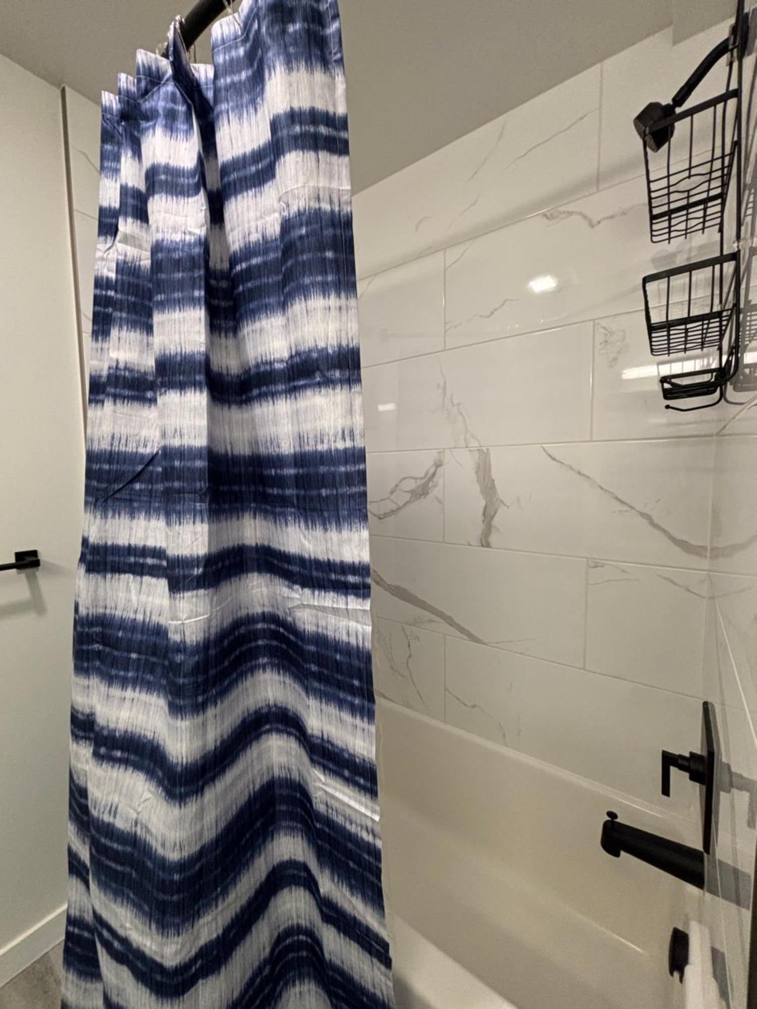 Apartment Highrise Haven With 5-Star Amenities And Luxury Perks In Downtown Seattle Seattle