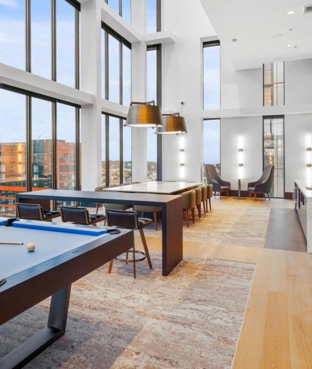 Highrise Haven With 5-Star Amenities And Luxury Perks In Downtown Seattle * Seattle