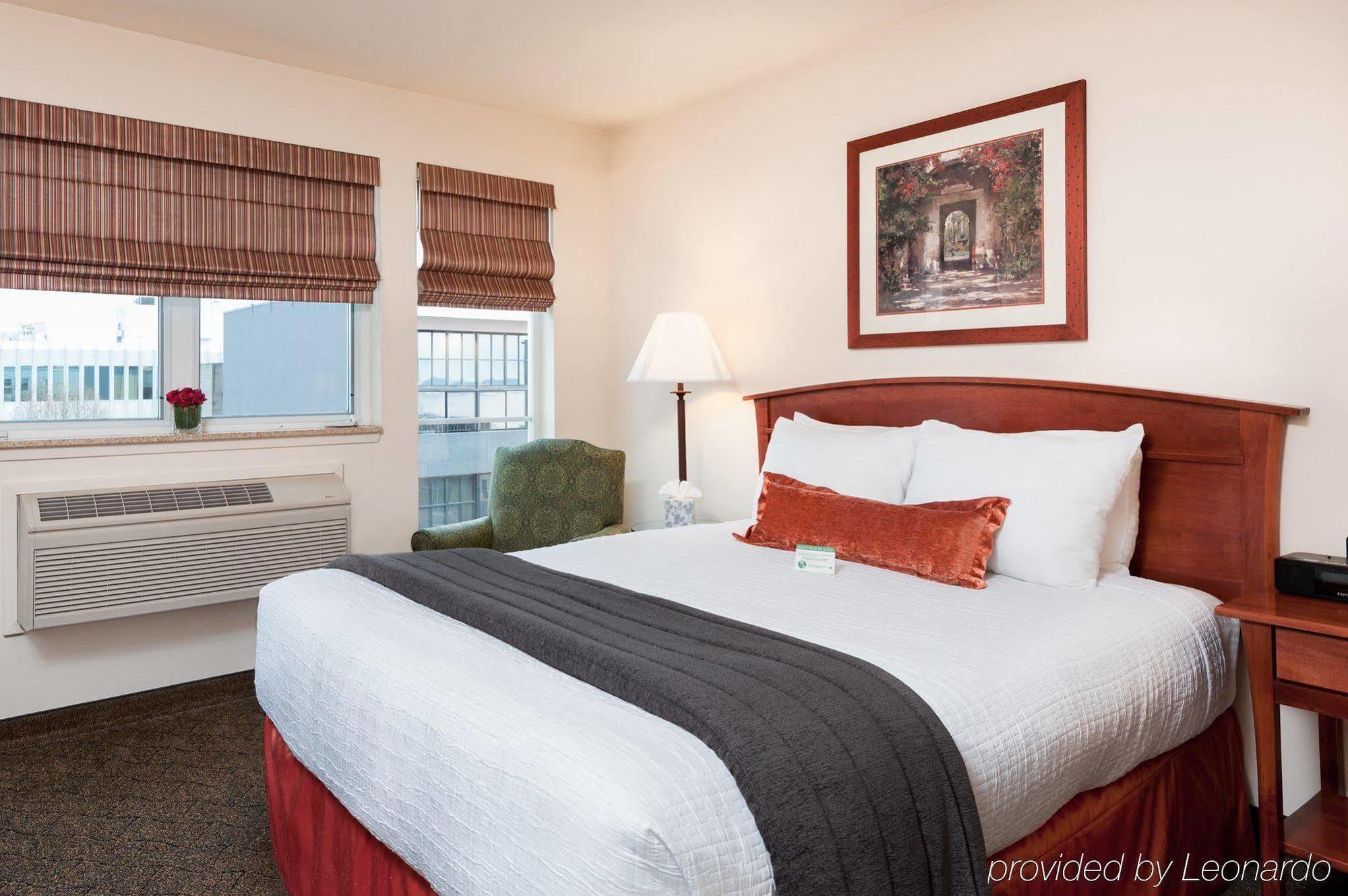Inn The Mediterranean Seattle