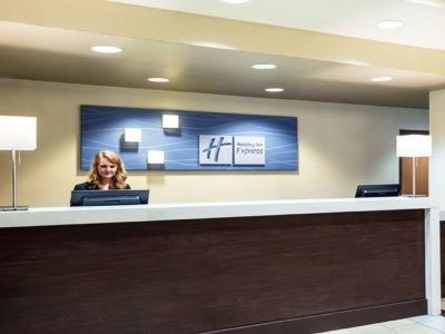 Express & North - Shoreline, An Ihg Seattle