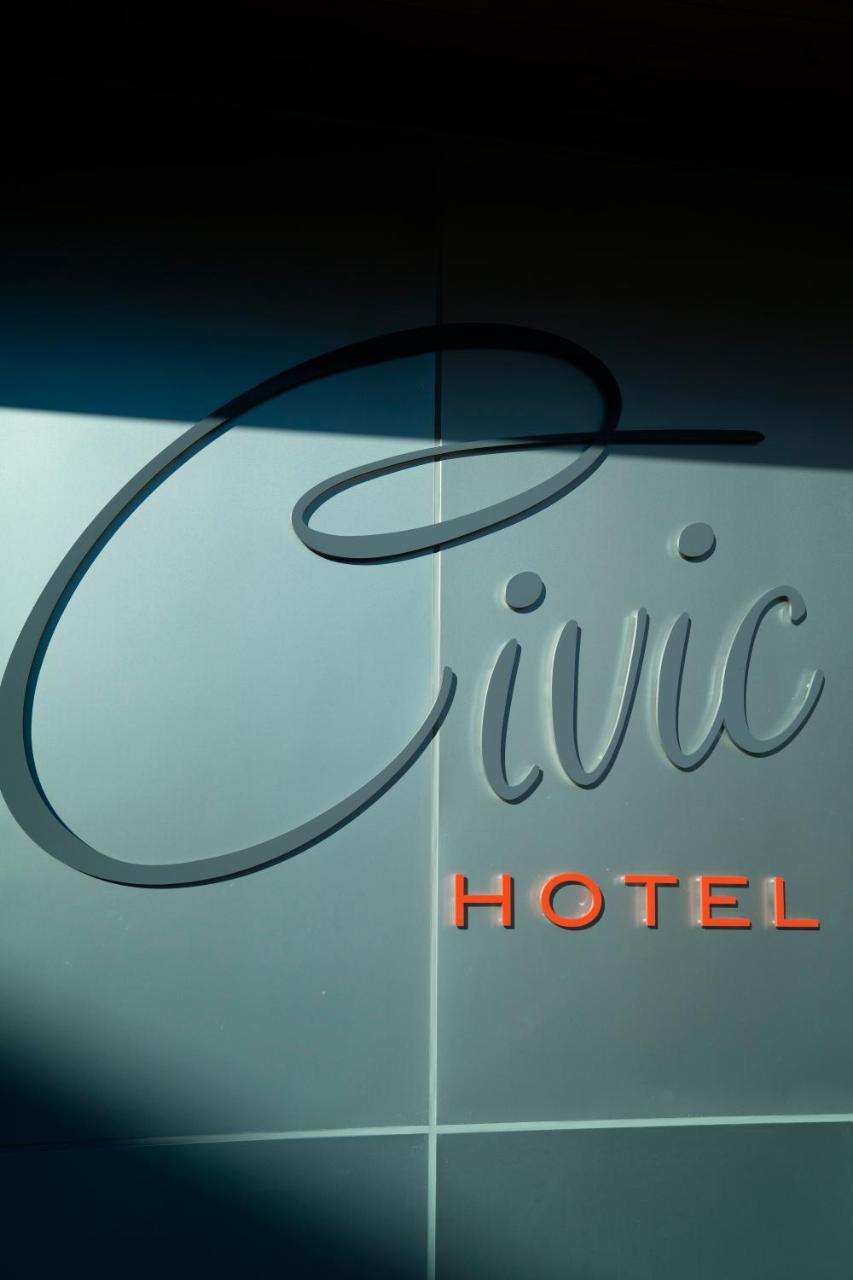 Civic 3*