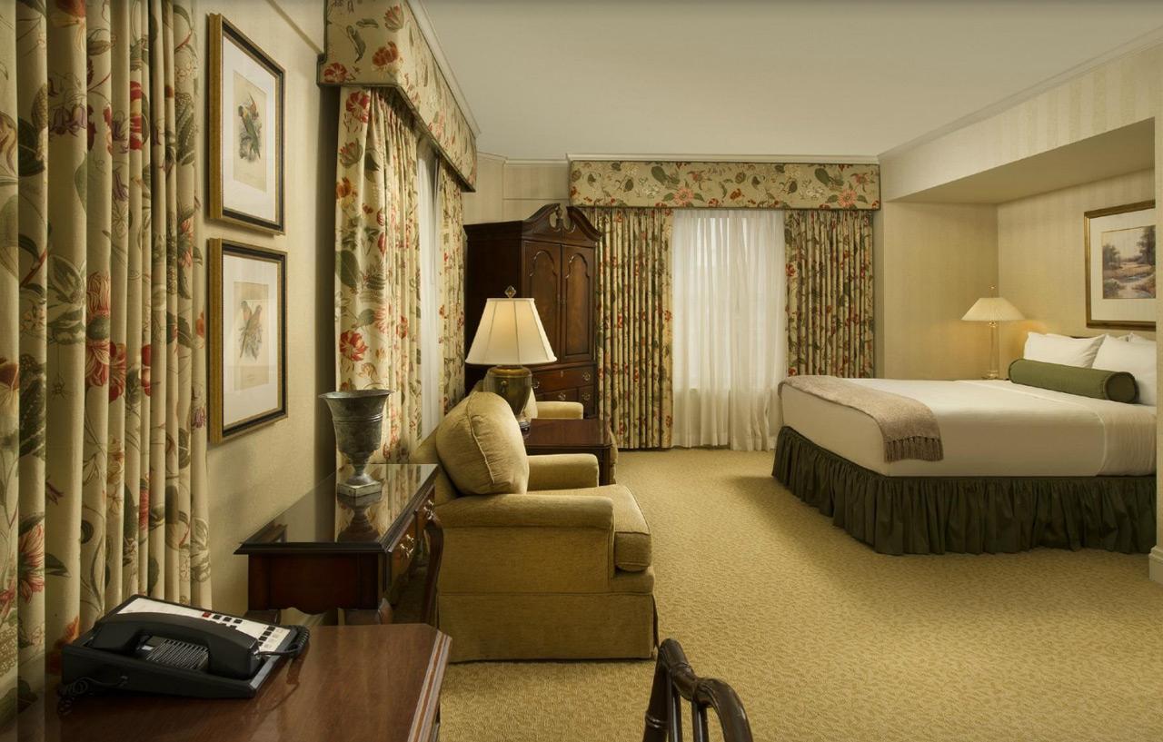 Mayflower Park Hotel