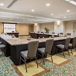 Crowne Plaza Seattle Newly Renovated With No Resort Fee
