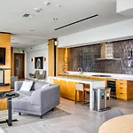 Downtown 2Br W Gym Wd Bbq Nr Dining Shops Sea-402