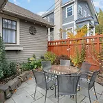 Wallingford Oasis