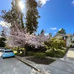 Marina House Unit B