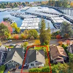 Marina House Unit B