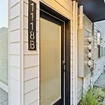 New Townhome In The Heart Of Seattle