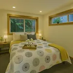 West Queen Anne Townhouse