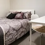 Modern North Seattle Getaway