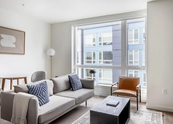 First Hill 1Br W Gym Lounge Nr Soccer Field Sea-542