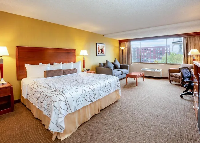 Executive Inn By The Space Needle