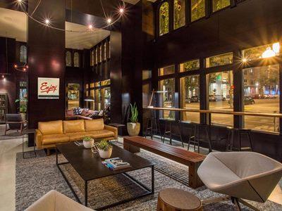 Max Hotel