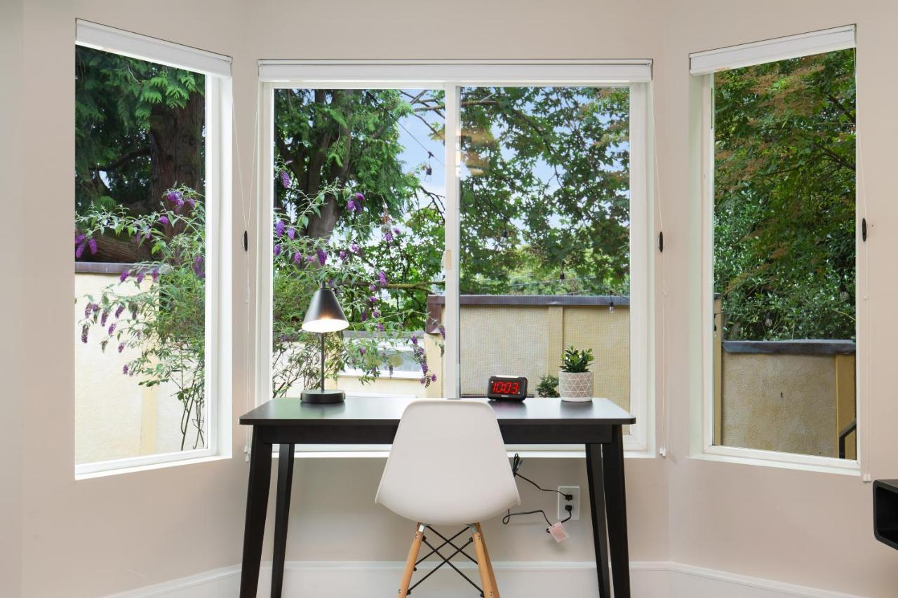 Madison Park With Outdoor Private Garden And Grill 1br 1ba Holiday home *