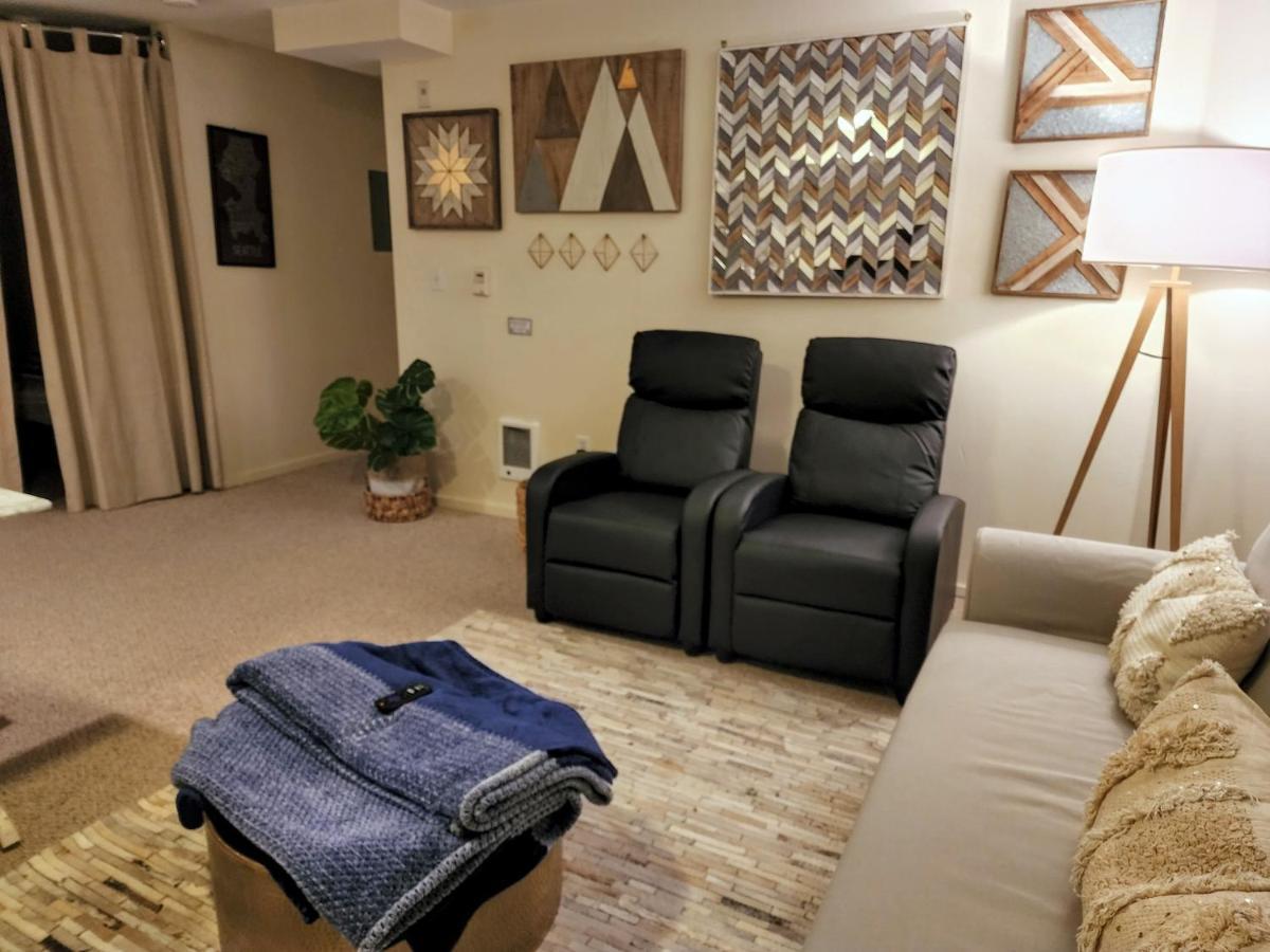 Lovely 1 Bedroom In The Heart Of Seattle! Apartment