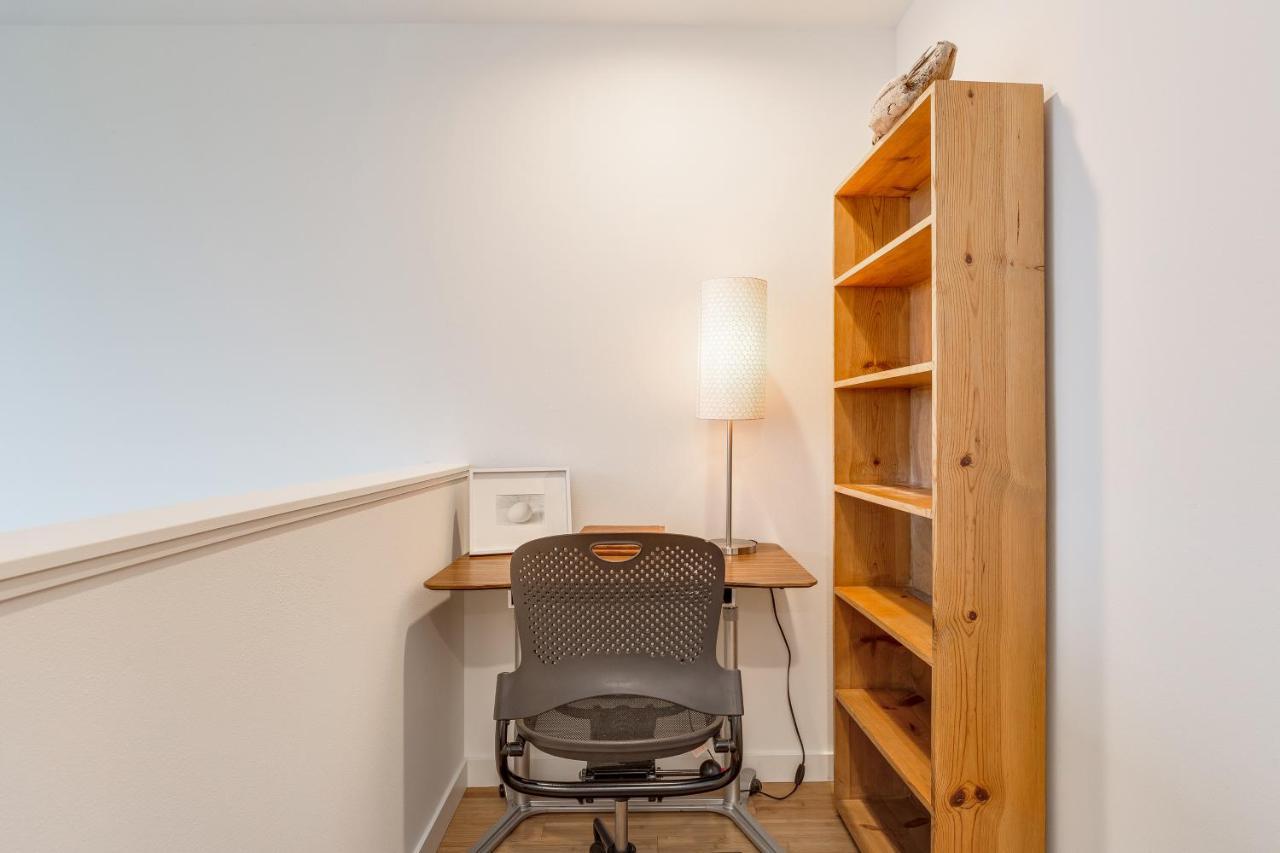 2br 2ba The Ballard Modish, Location With Rooftop View * Seattle