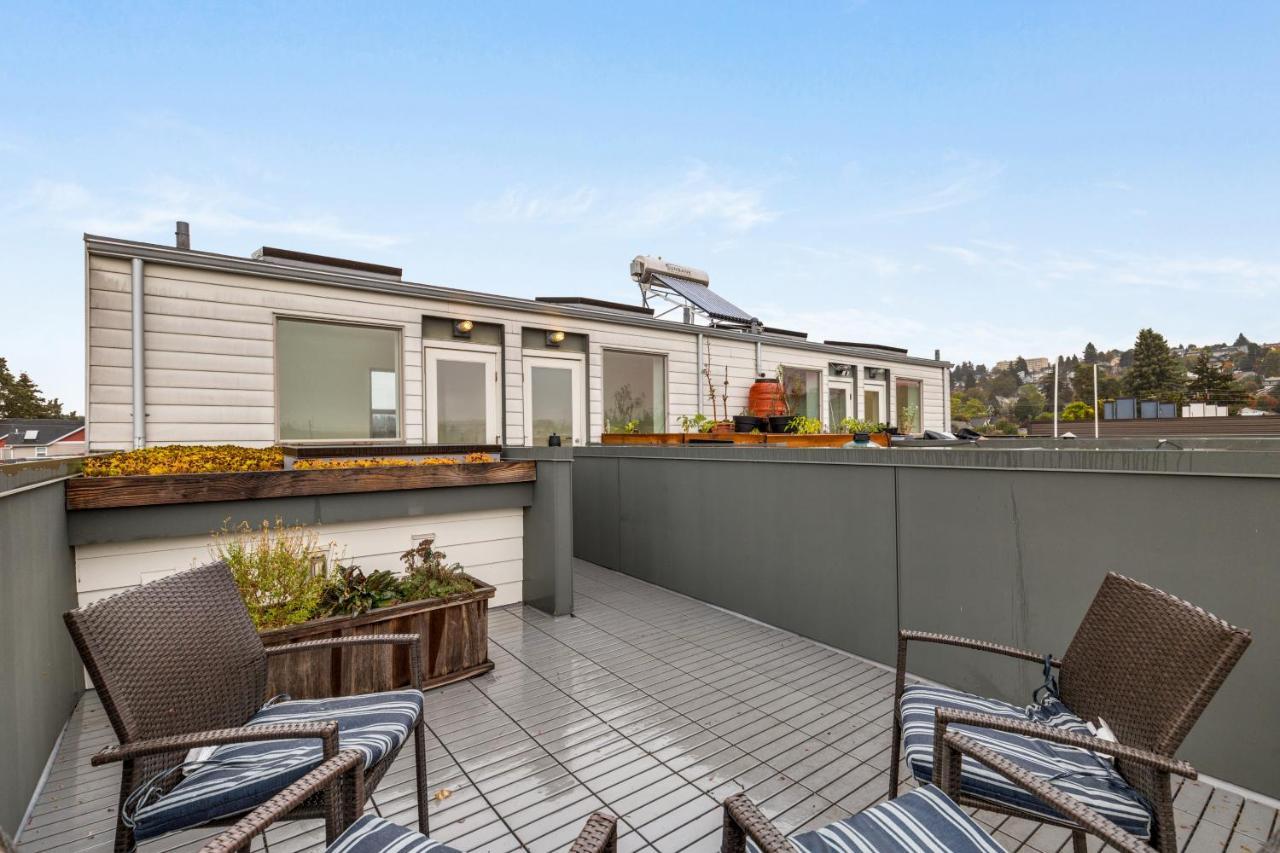 2br 2ba The Ballard Modish, Location With Rooftop View Seattle