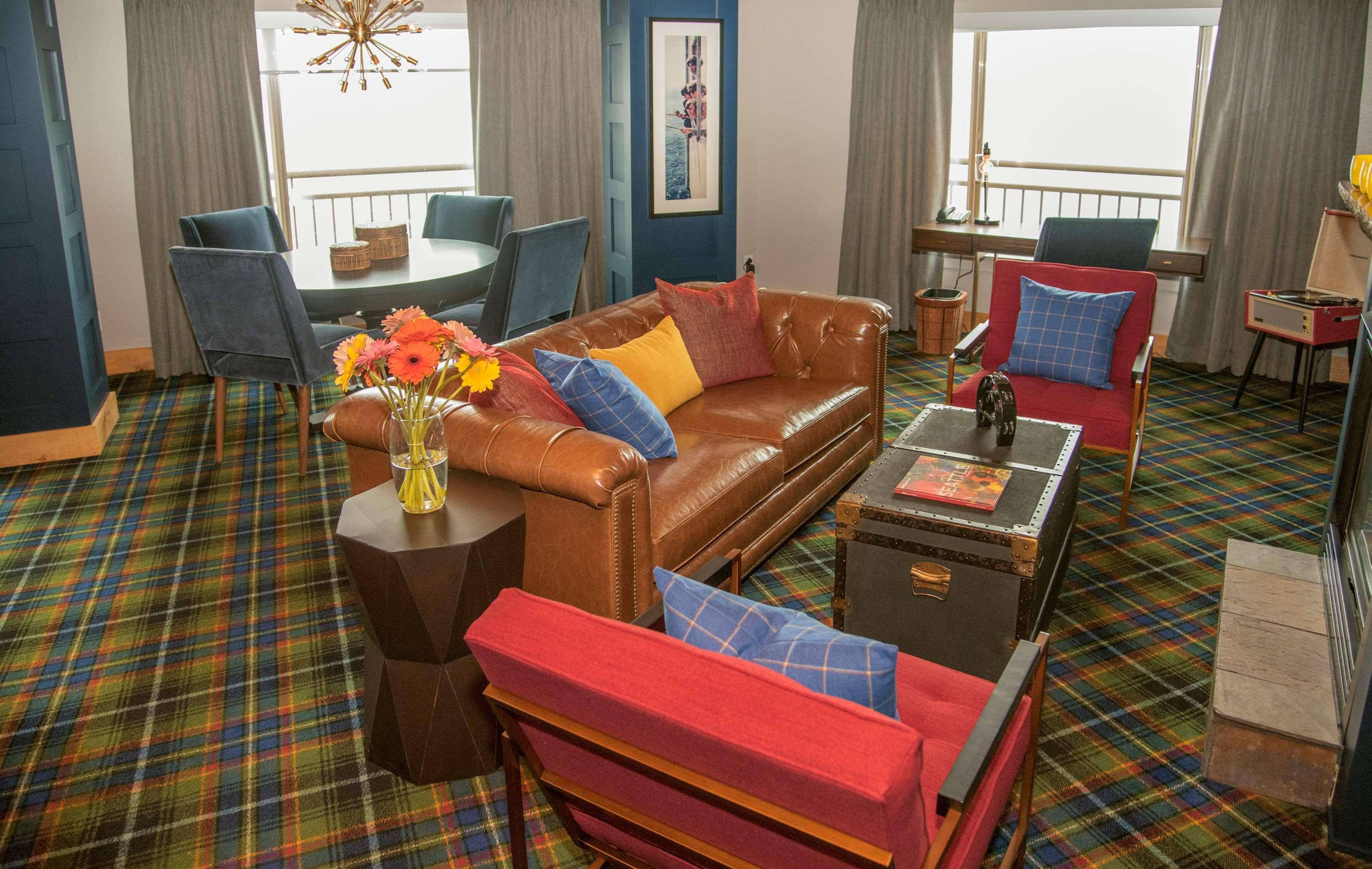 The Edgewater, A Noble House Hotel
