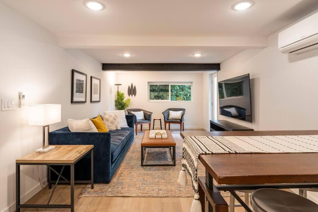 Modern, New & Industrial In Georgetown