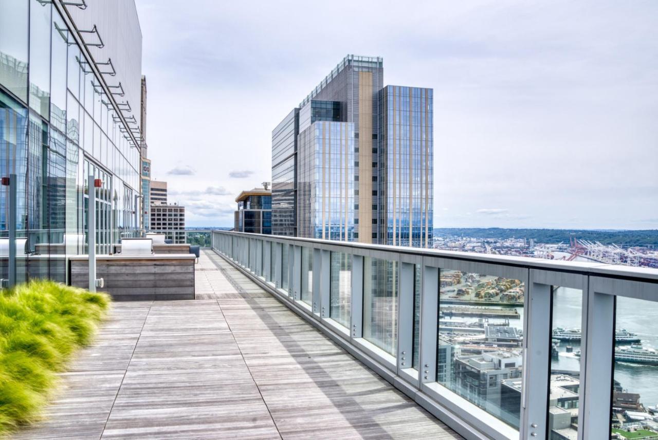 Downtown 2br W Gym Wd Bbq Nr Dining Shops Sea-402 Apartment *