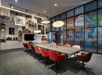Hotel Citizenm South Union Seattle