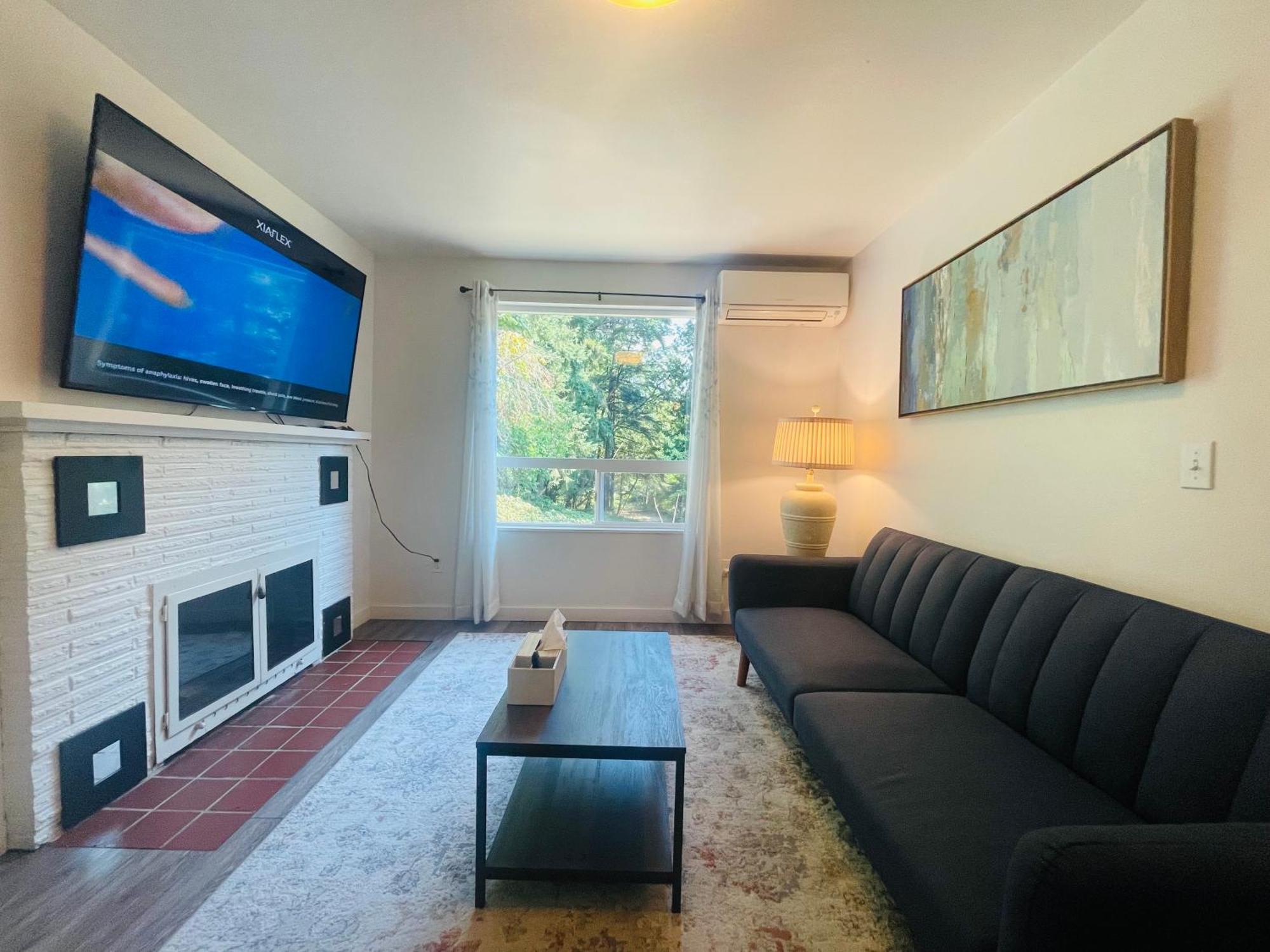 Villa Super Privacy Lakeshore Forest With Air Conditioners At Haller