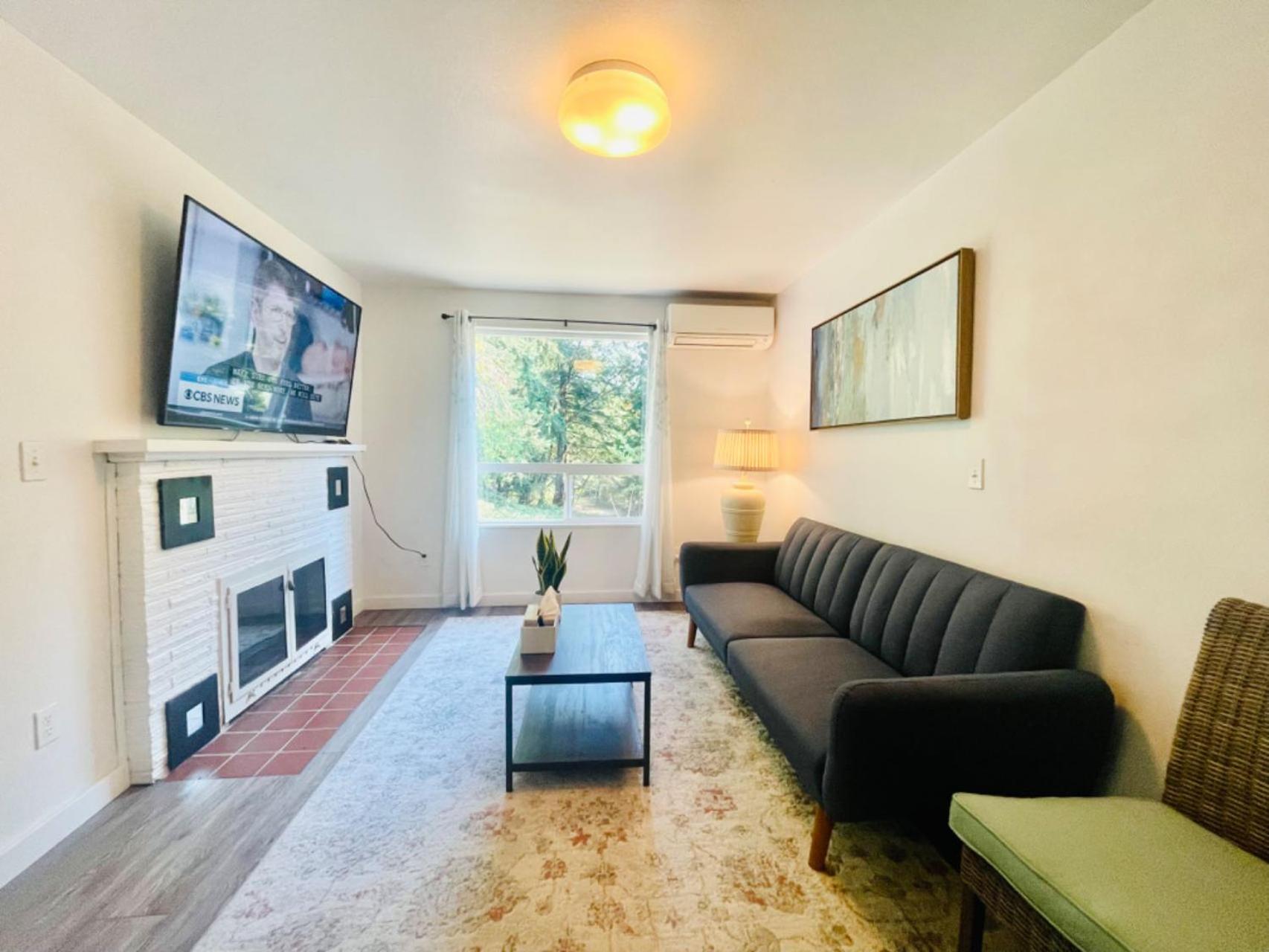 Villa Super Privacy Lakeshore Forest With Air Conditioners At Haller *
