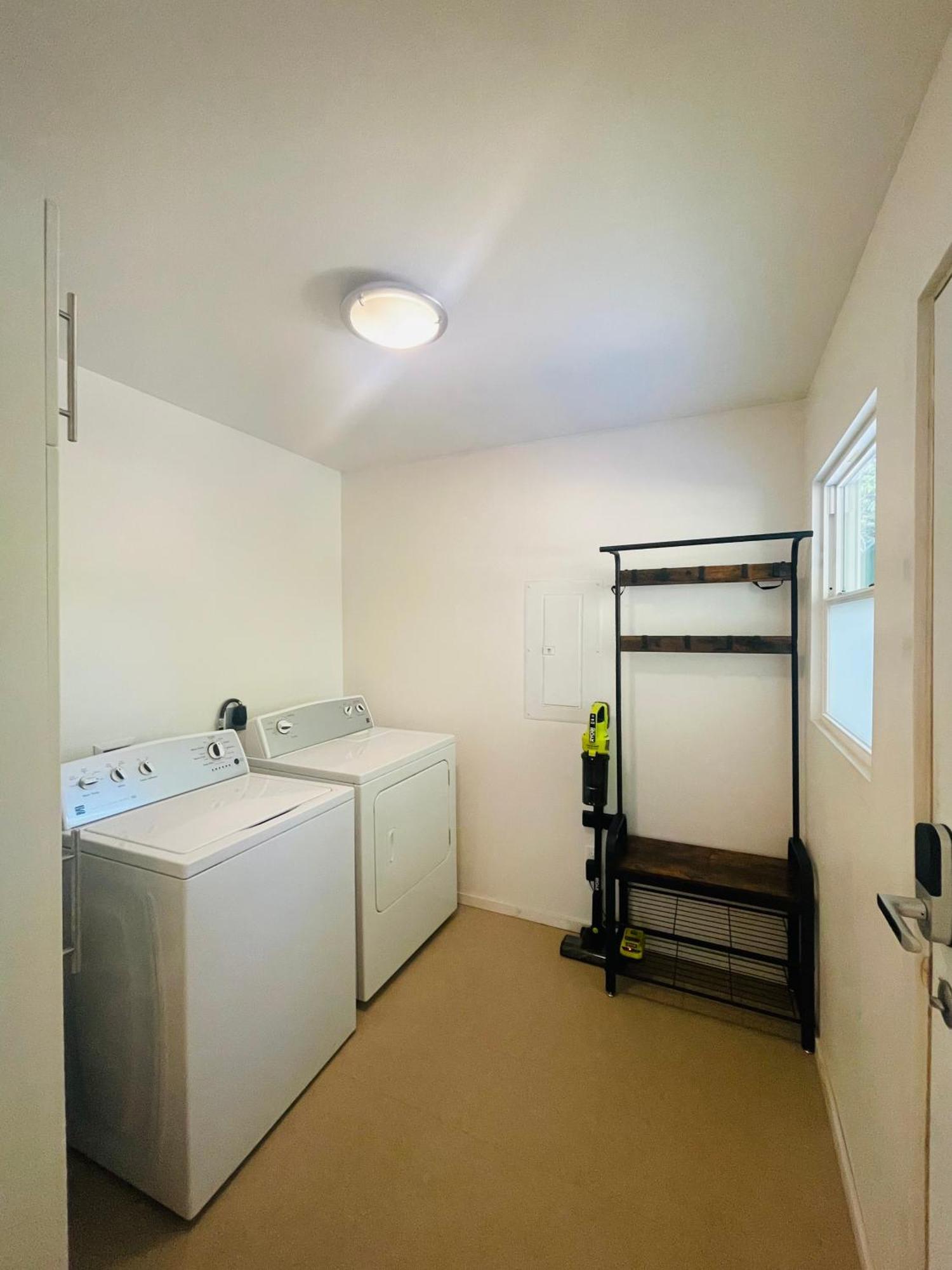 Super Privacy Lakeshore Forest With Air Conditioners At Haller *