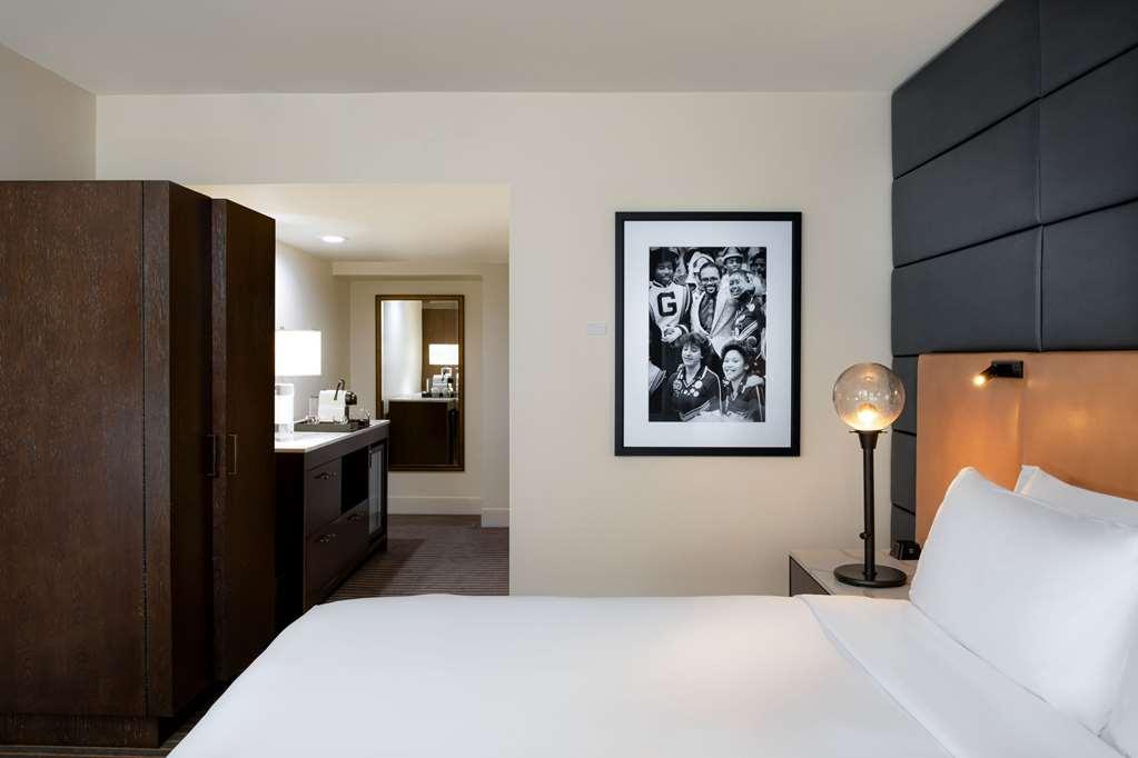Theodore Hotel Seattle
