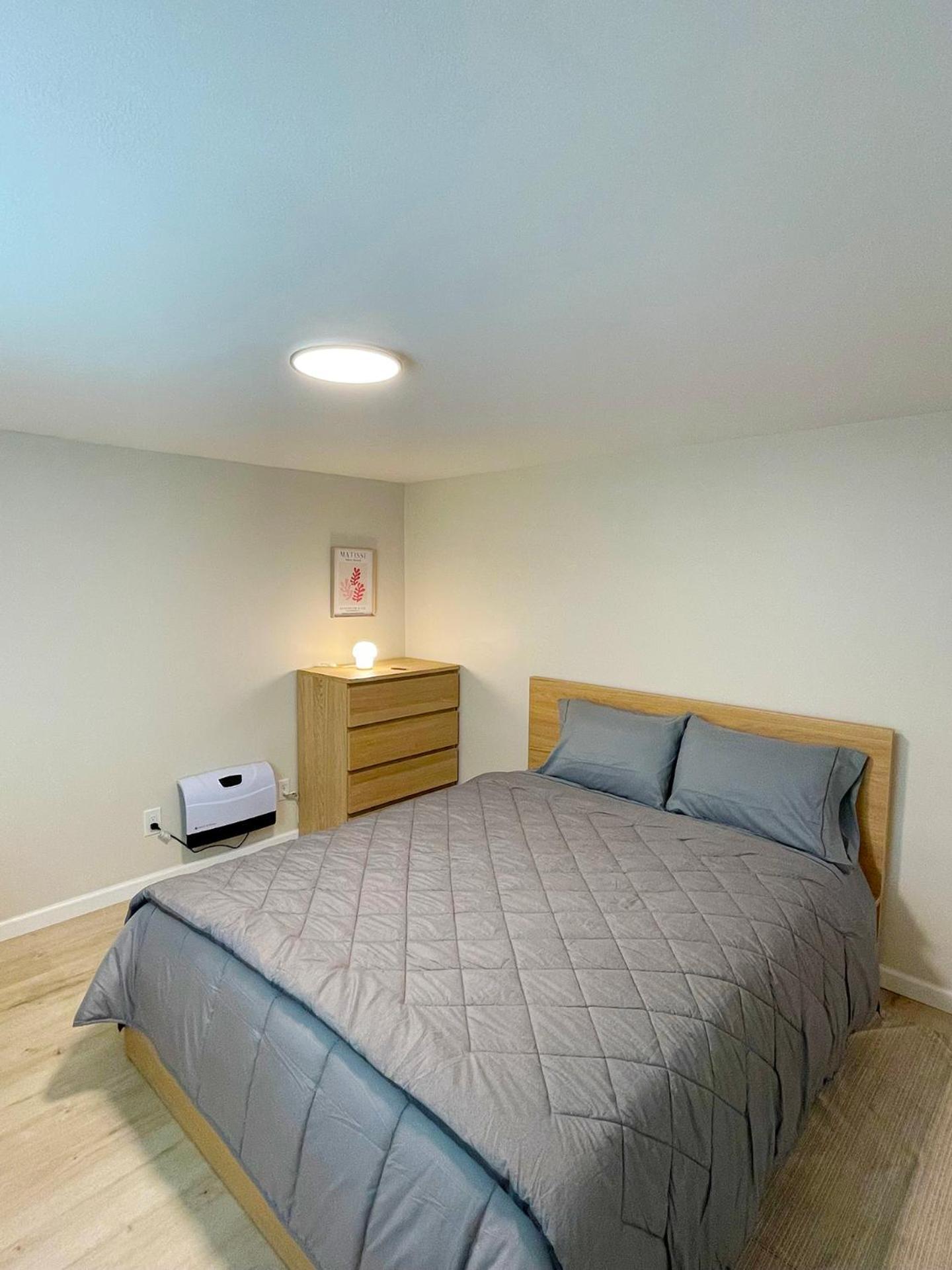 Marina House Unit B *