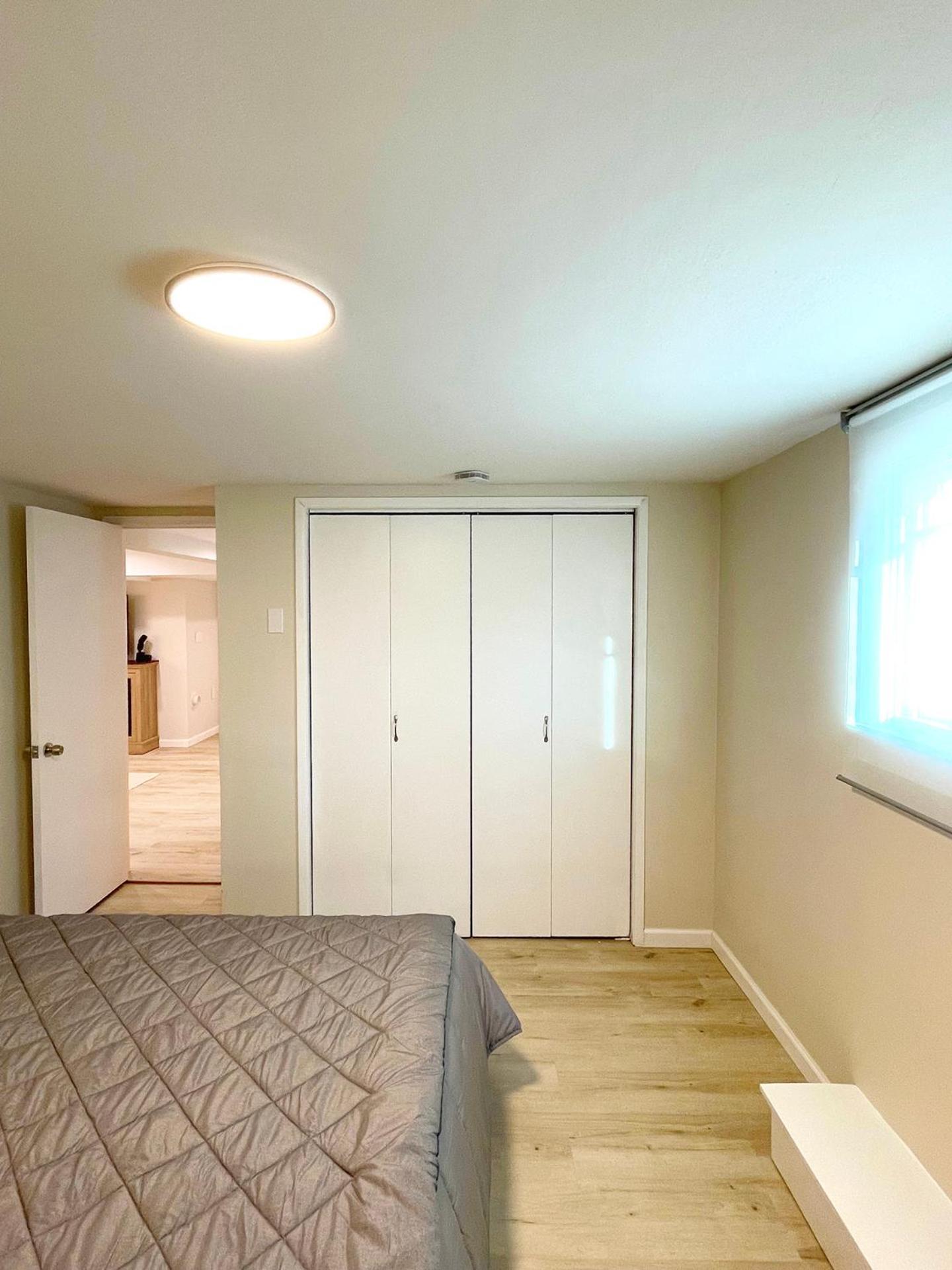 Marina House Unit B Apartment *