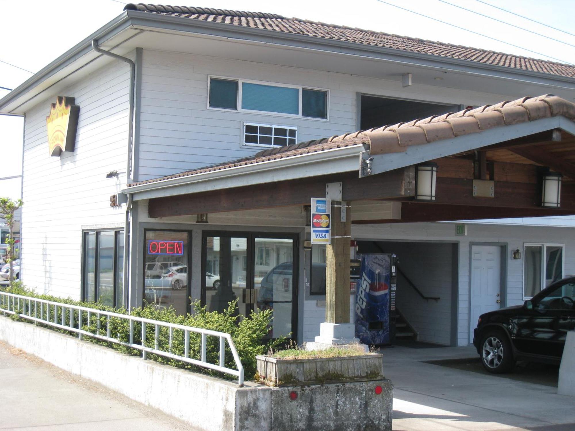 Motel Crown 2*
