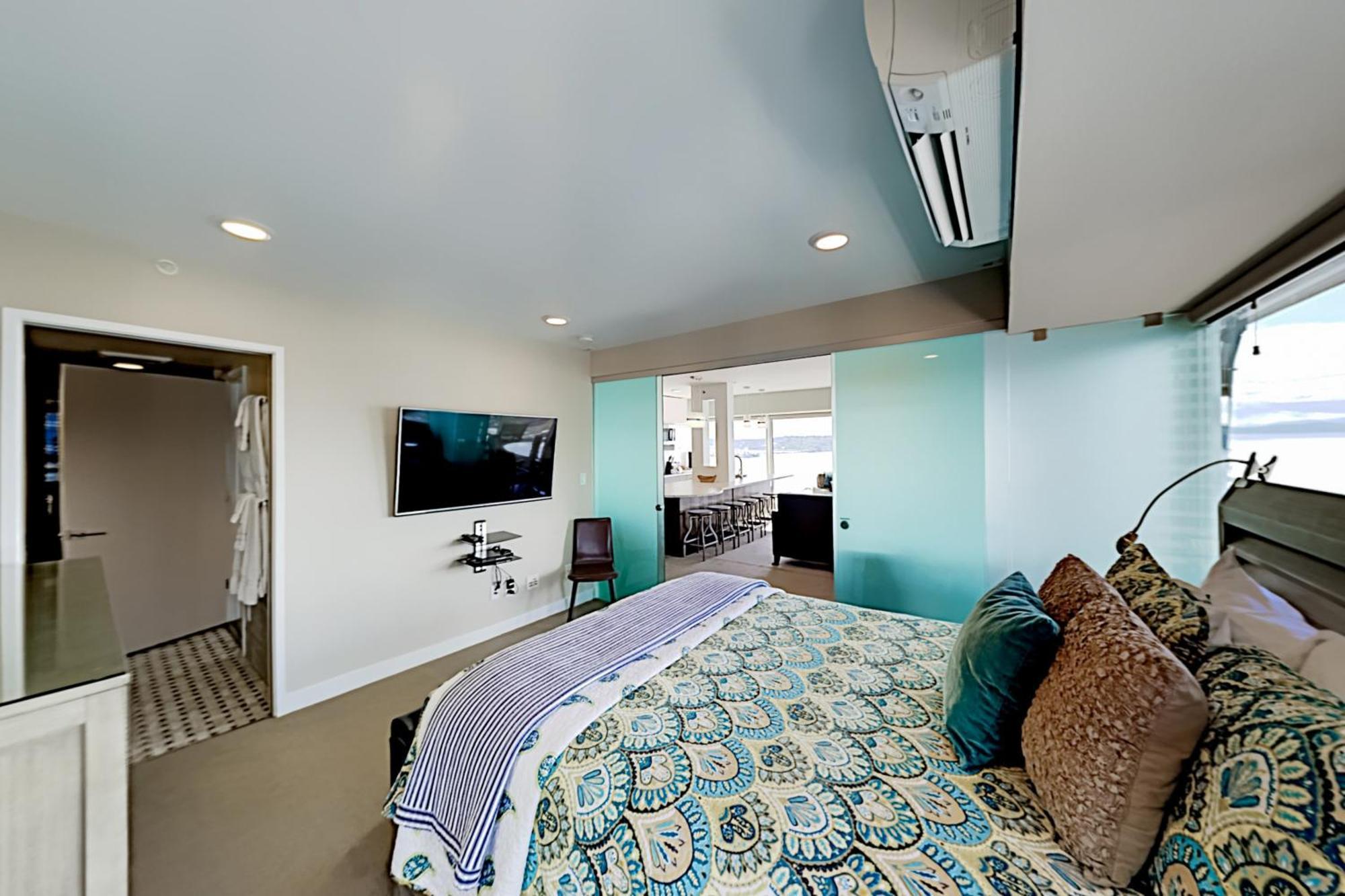 Newmark Tower Ii Apartment Seattle