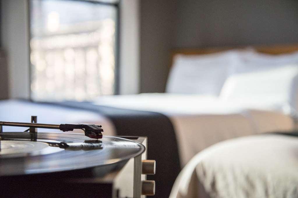 Max Hotel