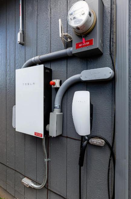 Luxurious 5 Bedroom With Ac And Ev Plug