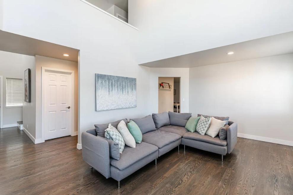 Holiday home Luxurious 5 Bedroom With Ac And Ev Plug Seattle