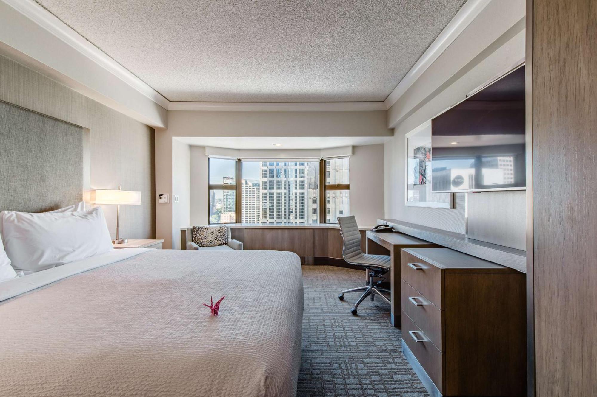 Coast Downtown By Apa Hotel 3*