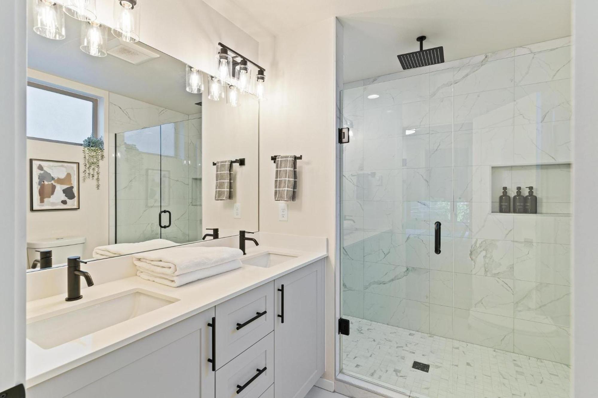 New Townhome In The Heart Of Seattle