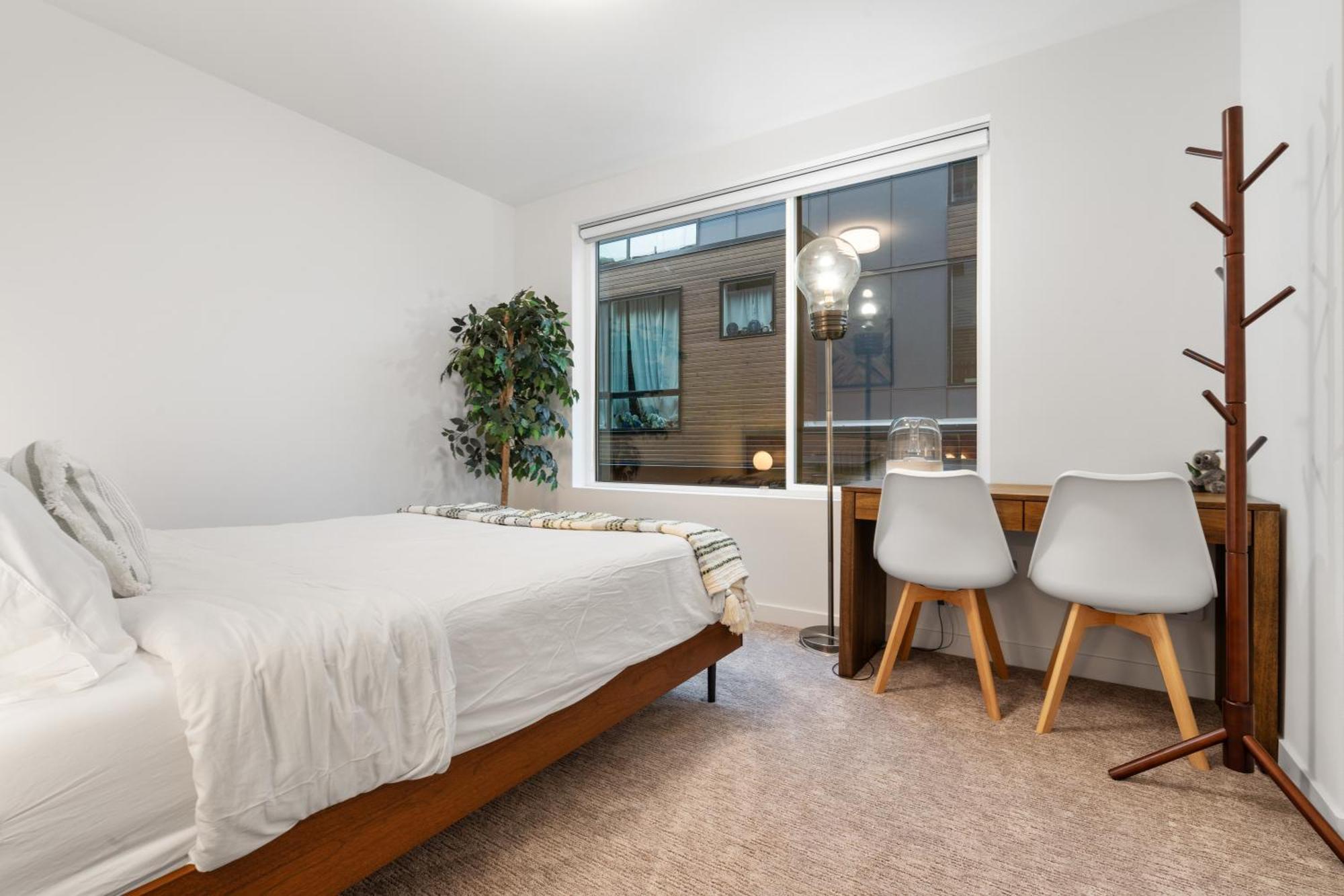 Luxe With Views & Rooftop * Seattle