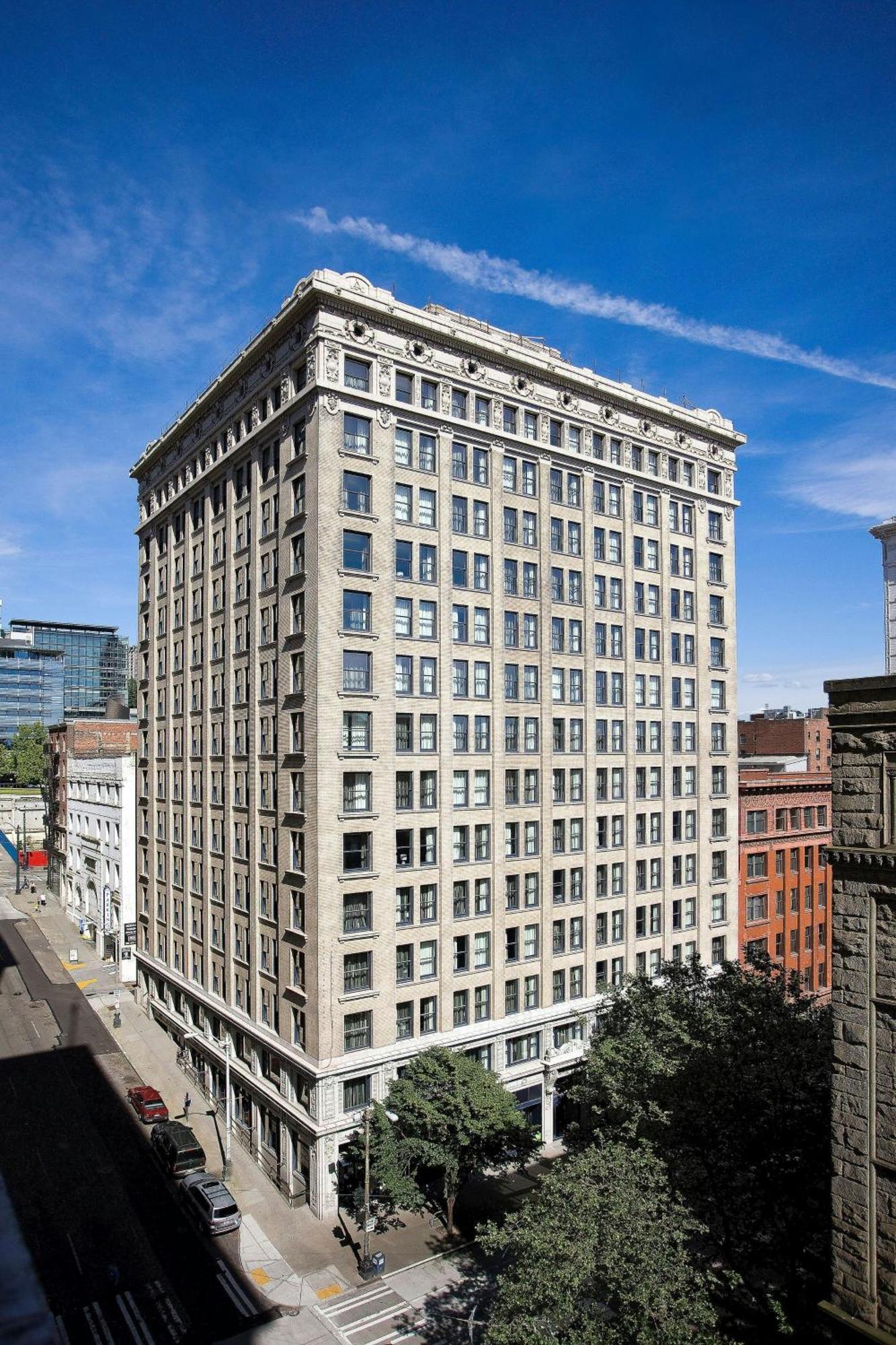 Hotel Courtyard Downtown / Pioneer Square